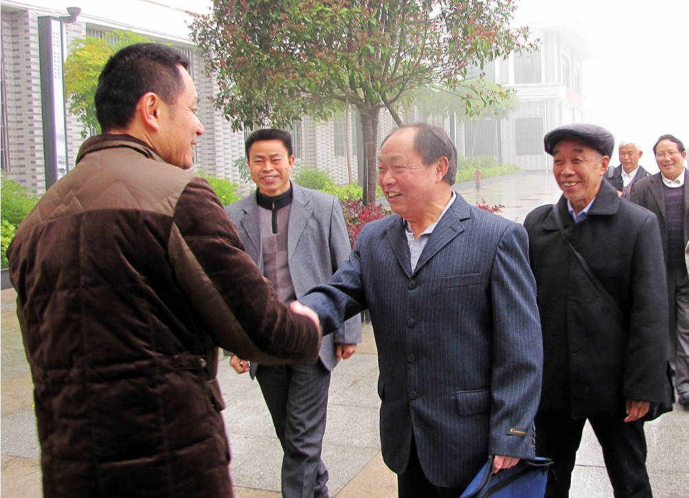 南丹与麻尾两地诗联学会开展联谊活动